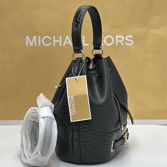 MICHAEL KORS Reed Medium Pebbled Leather Bucket Bag Satchel Crossbody Black NWT - Picture 6 of 14
